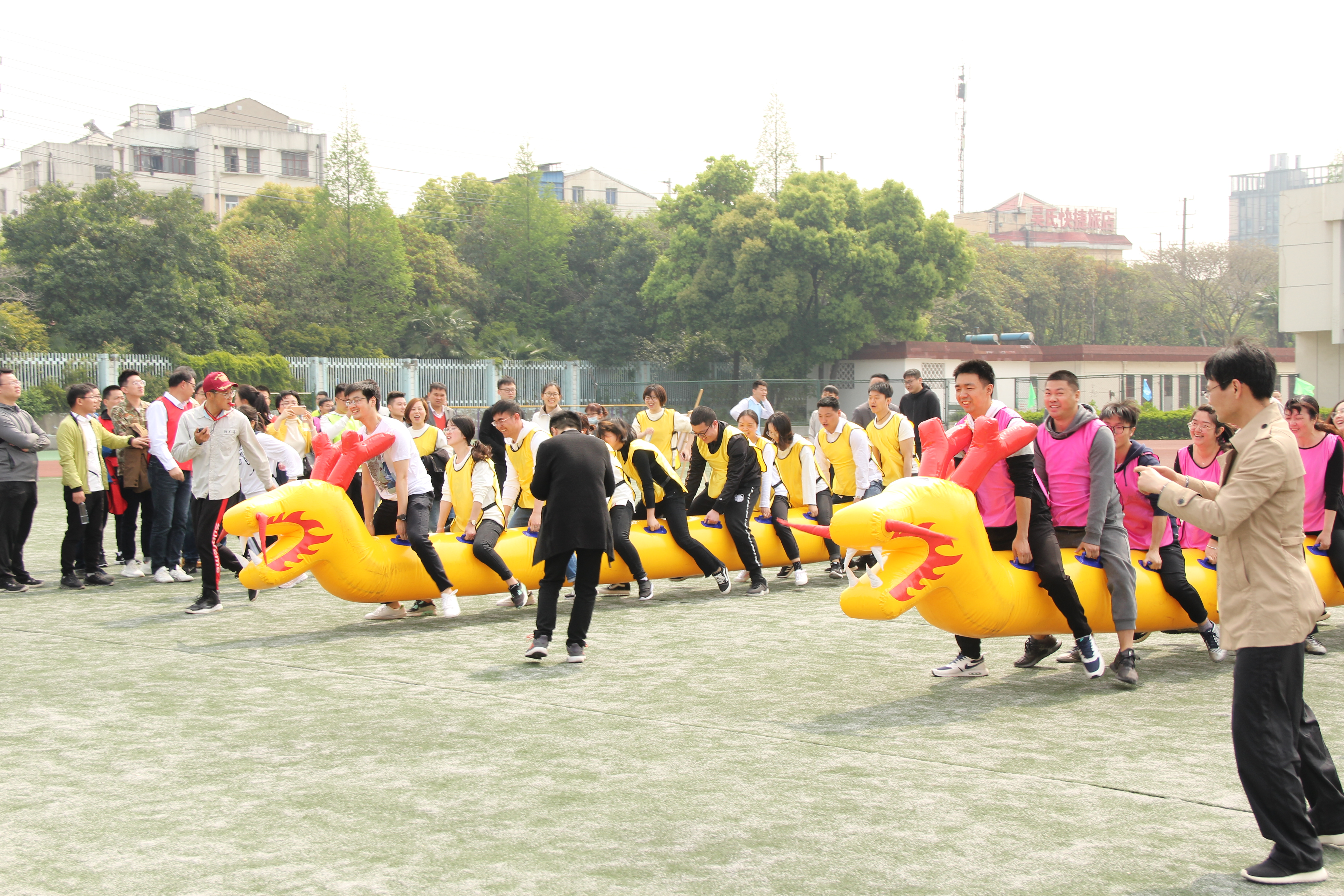 ��;���ʹ���-��Ӫ��ȫ,����һ·�ɳ�